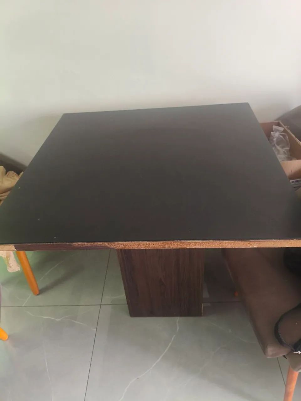 Mesa tampo de vidro seminova - Foto 3