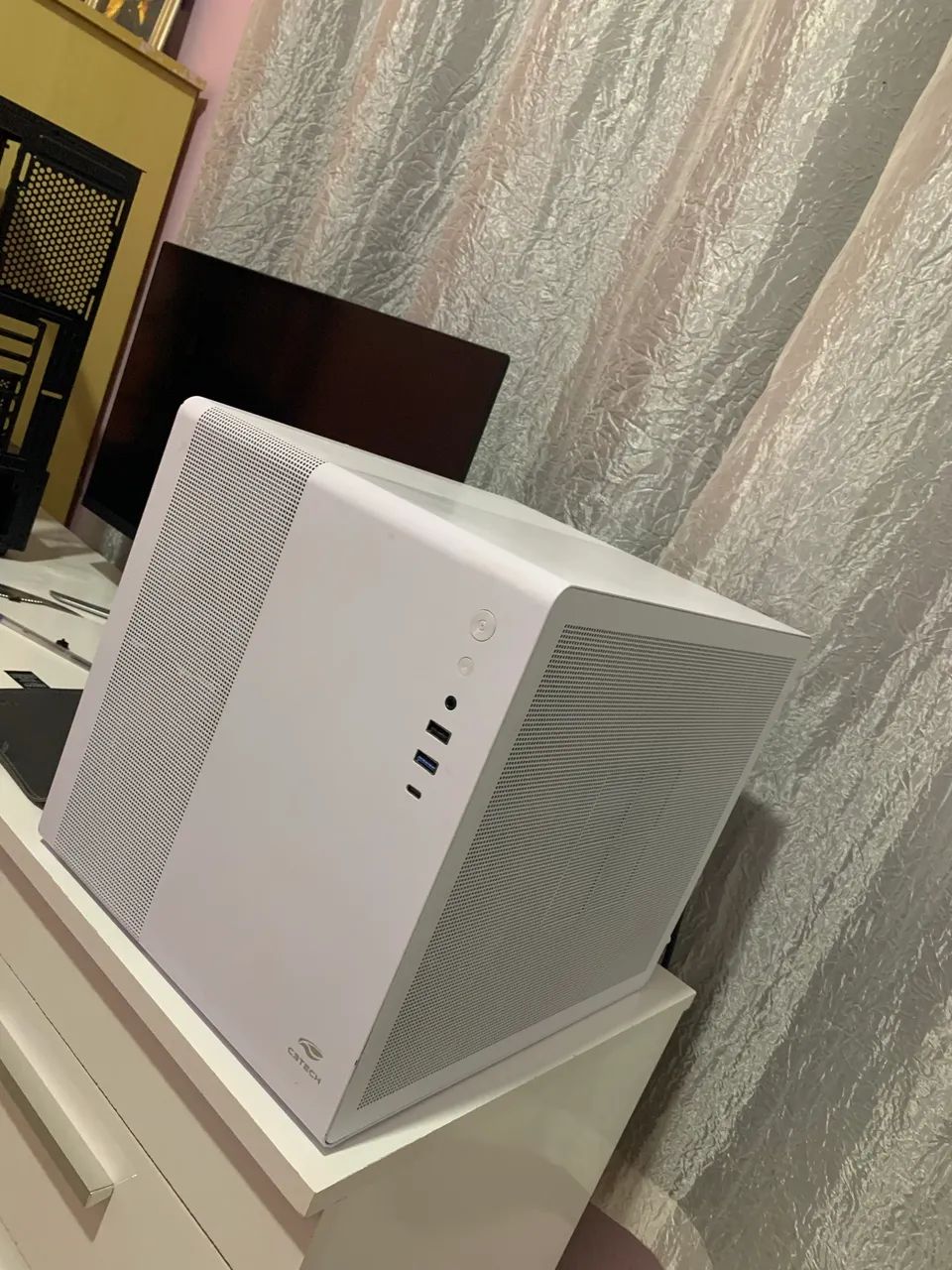 Vendo Pc com kit zeon ( funcionando tudo perfeitamente)