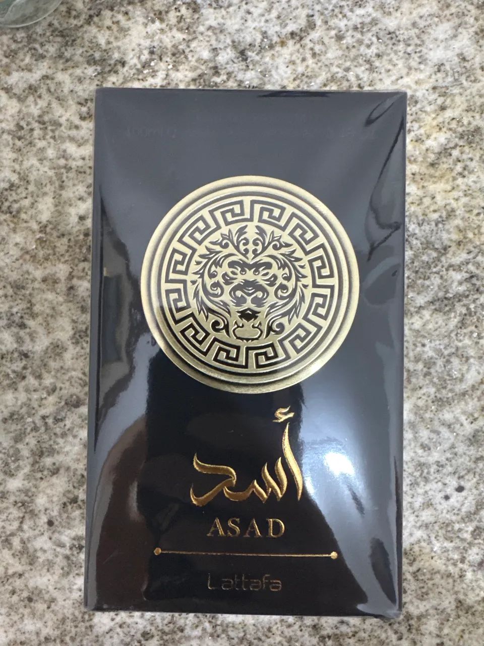 Perfume lattafa Asad lacrado 