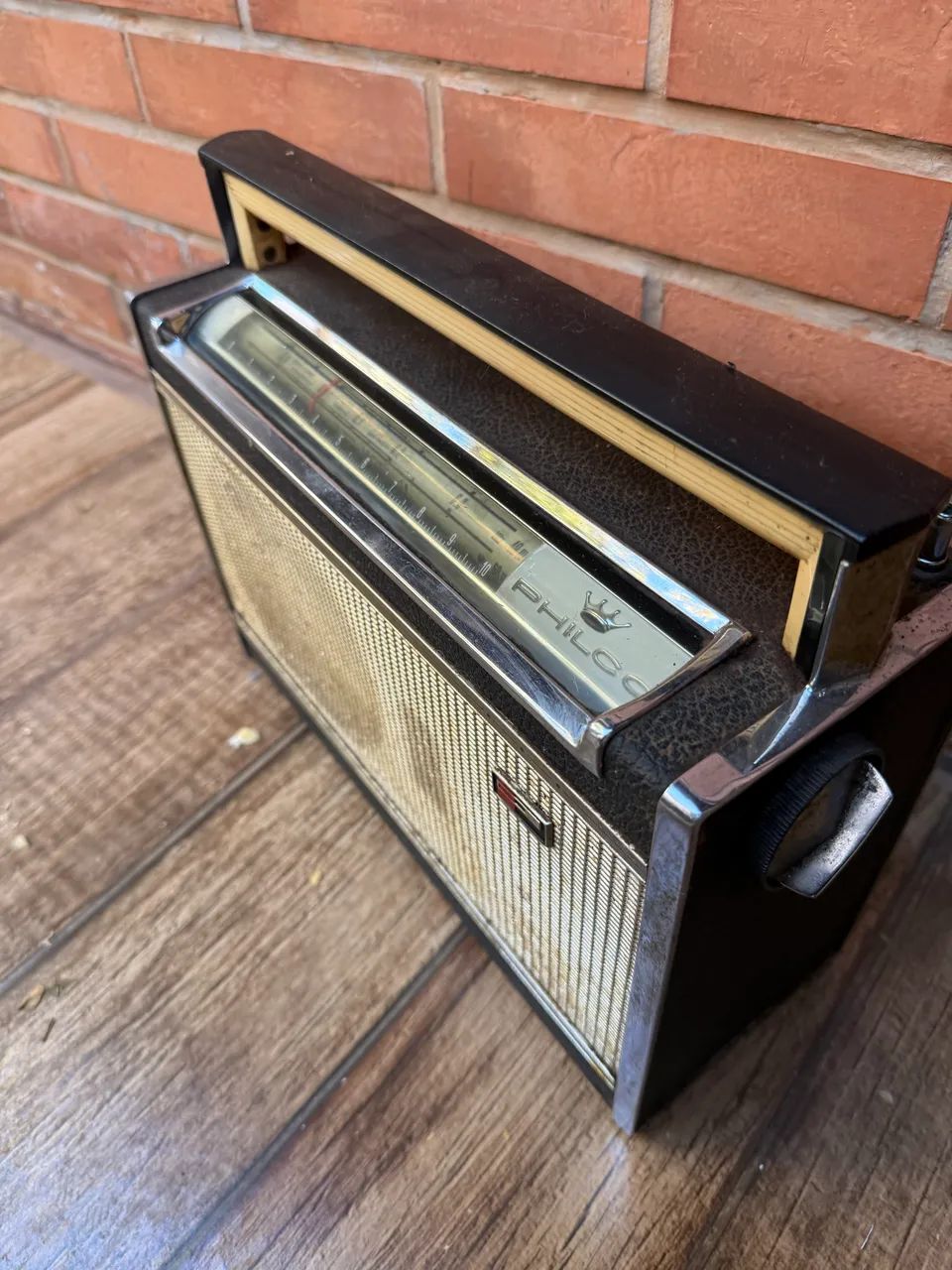Rádio Philco antigo  - Foto 3