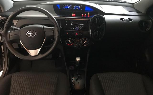Etios 2019 Hatch X 1.3 6mil KM Automático Cheirando a Novo - Foto 3