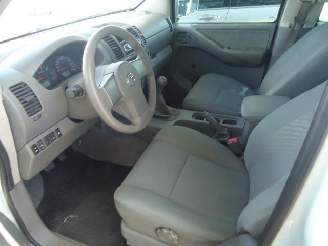 Frontier 2.5 4p xe 4x4 cabine dupla - Foto 8
