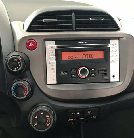 Honda Fit 2014 Twist 1.5 Super Conservado - Foto 14