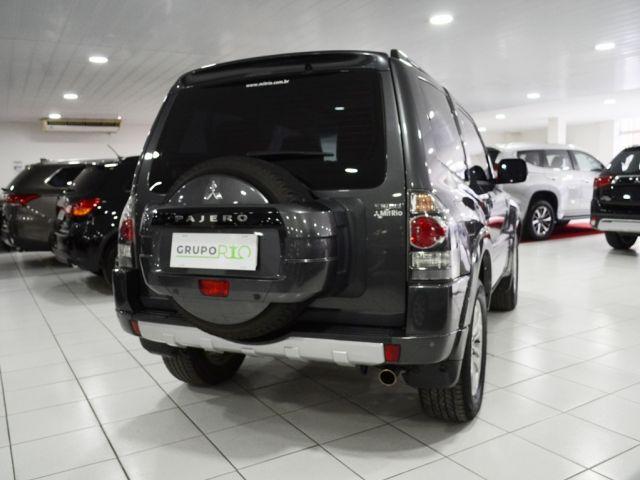 Pajero HPE Full 3.8 V6 250cv 3p Aut - Foto 2