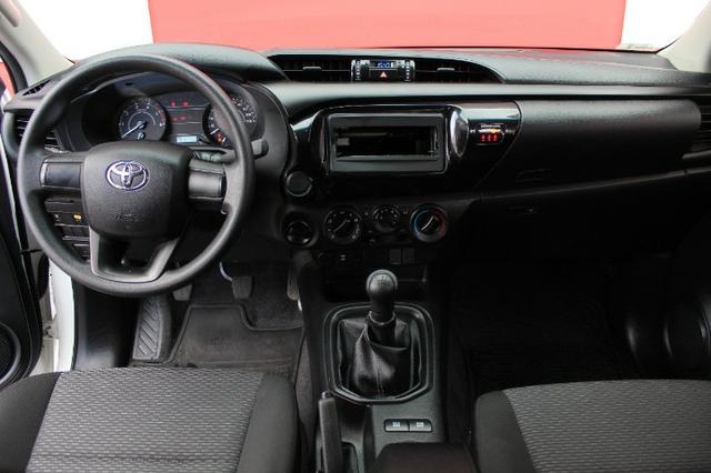 Hilux Cd Std Mt 4x4 2.8 4p 2017 - Foto 6
