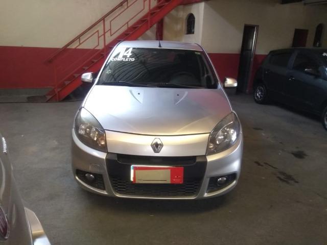 Renault Sandero Expression 1.0 - Foto 4