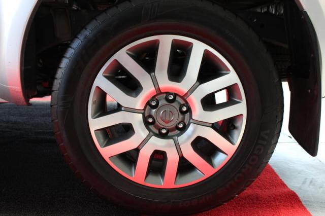 NISSAN FRONTIER SL 2.5 4X4 - Foto 12