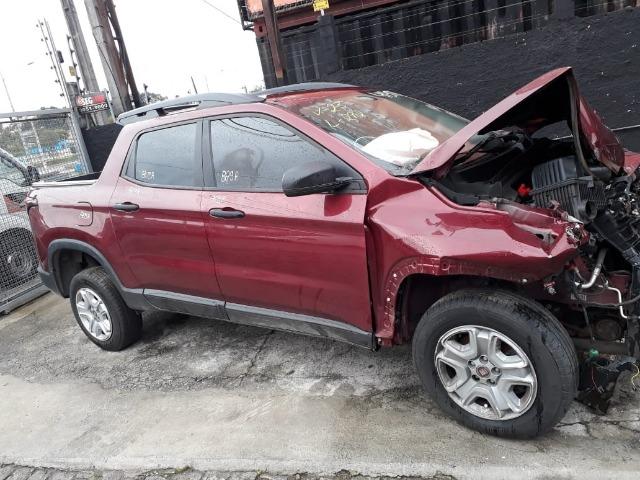 Sucata Fiat Toro Freedom 1.8 AT6 4x2 (Flex) 2017 para Retirada de Peças - Foto 2