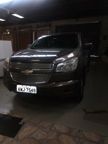 Venda s10 com garantia de procedência sem defeito pegar e viajar pra vender esta semana