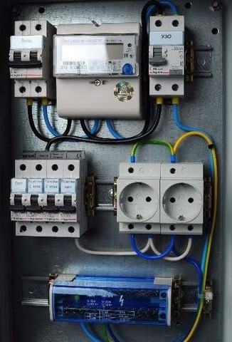 Eletricista Instalador e Reparador - Foto 4