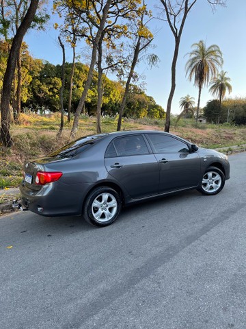 COROLLA GLI 1.8 AUTOMÁTICO