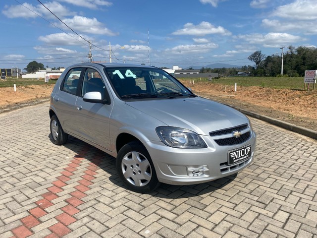 CELTA LT 1.0 COMPLETO 2014