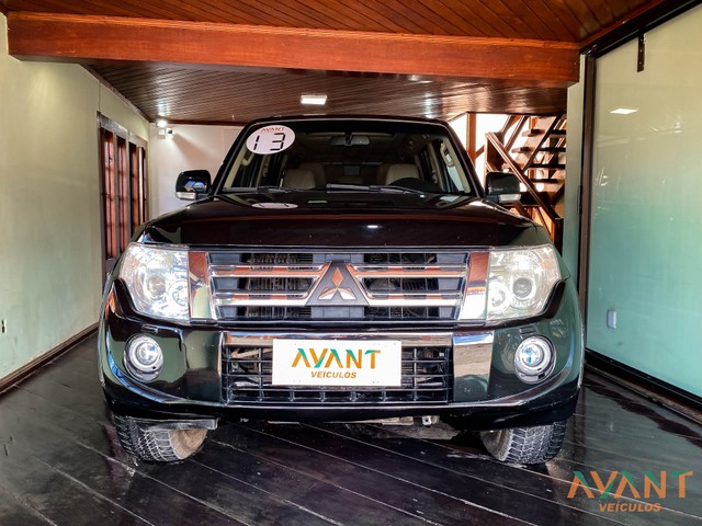 MITSUBISHI PAJERO FULL 3.2 DI-D 5D HPE 4WD