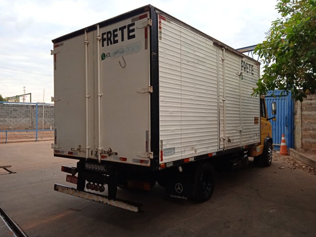 710 ANO 2006 CAMINHÃO TODO REVISADO