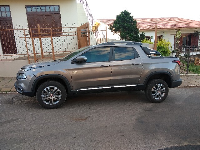 FIAT TORO FREEDOM DIESEL 2021