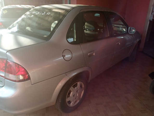 CORSA SEDAN