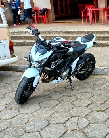 KAWASAKI Z800 MUITO TOP COM BAIXO KM