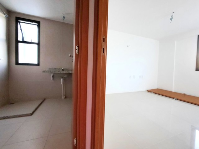 Apartamento para venda possui 103 metros quadrados com 3 quartos em Lagoa Nova - Natal - R - Foto 17