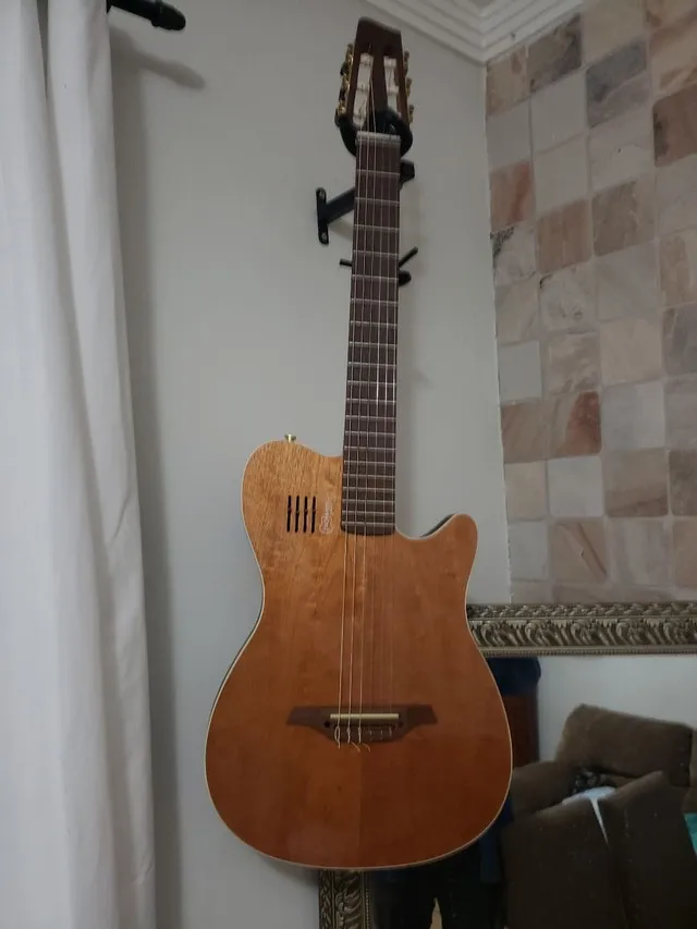 PEDALEIRA Roland GR-33 - SINTETIZADOR - Instrumentos musicais