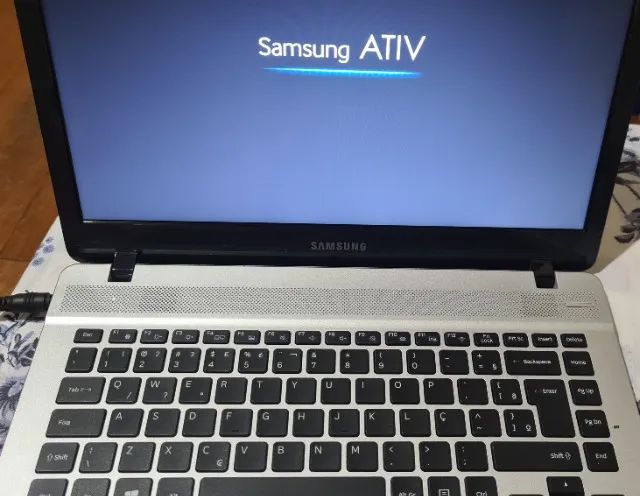Notebook Samsung Ativ  - Foto 2