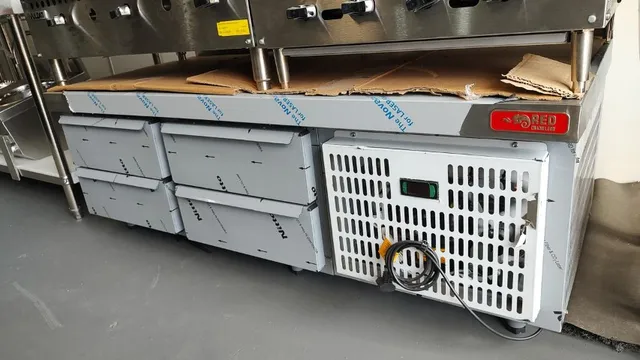 Balcão refrigerado baixo Total Inox com 4 gavetas 1,50m Novo