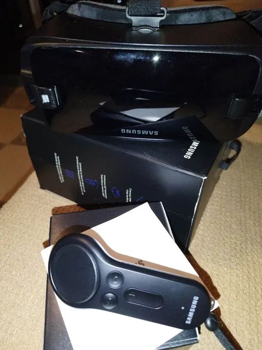 Samsung Gear VR with Controller - Foto 2