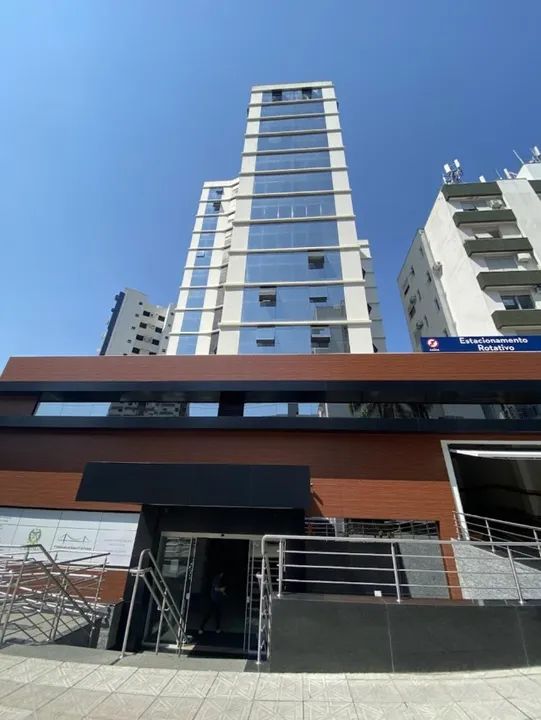 VENDE-SE SALA COMERCIAL NO HANTEI OFFICE BUILDING - CENTRO DE FLORIANÓPOLIS - Foto 2