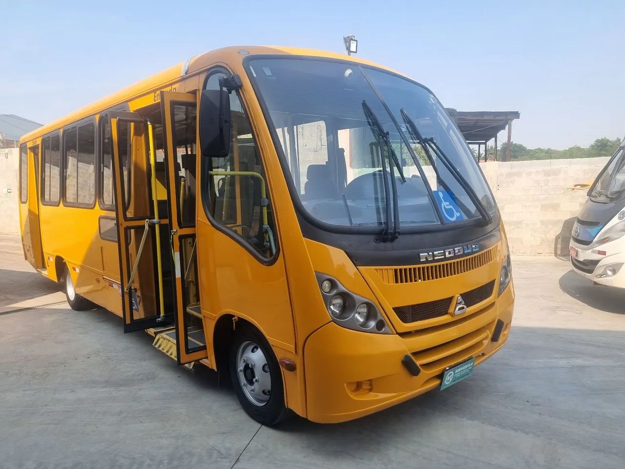 MICRO NEOBUS MWM 11/12