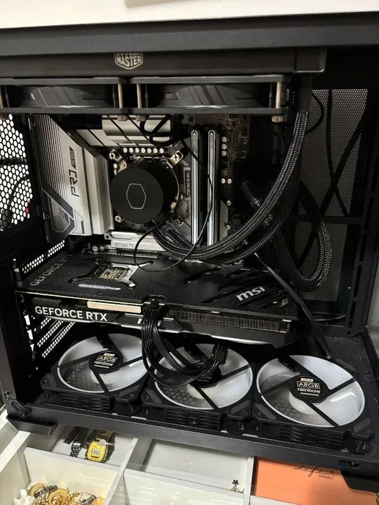 PC gamer -RTX 4070 12GB- i9-13900KF - Foto 3