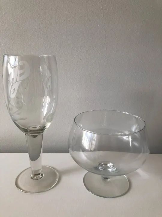 Vasos de vidro decorativos, fruteiras e bomboniere