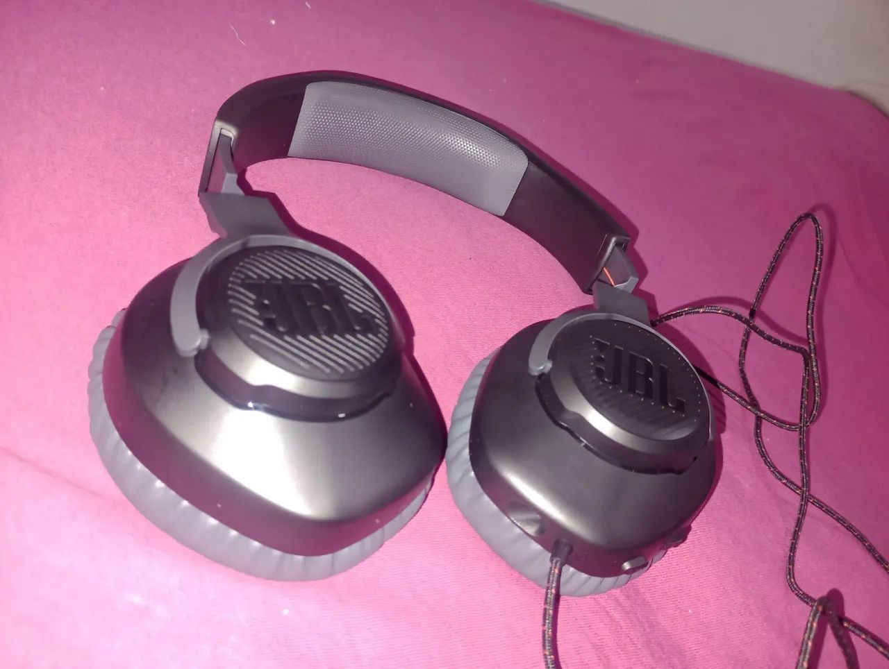 Fone de Ouvido JBL - Sem Fio - Novo