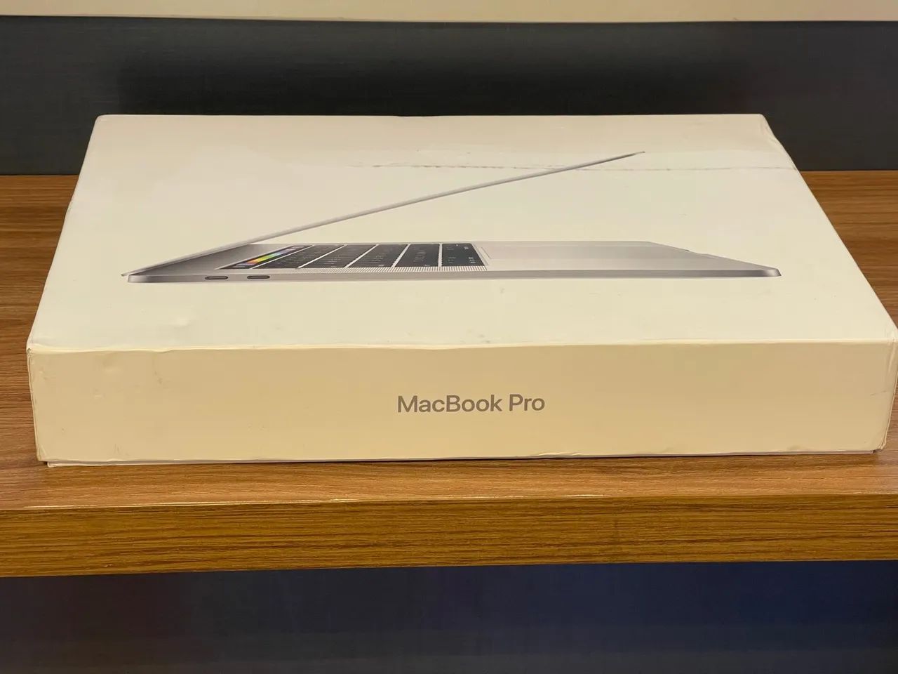 MacBook Pro 2018 i7 4g vídeo 16 RAM  - Foto 5