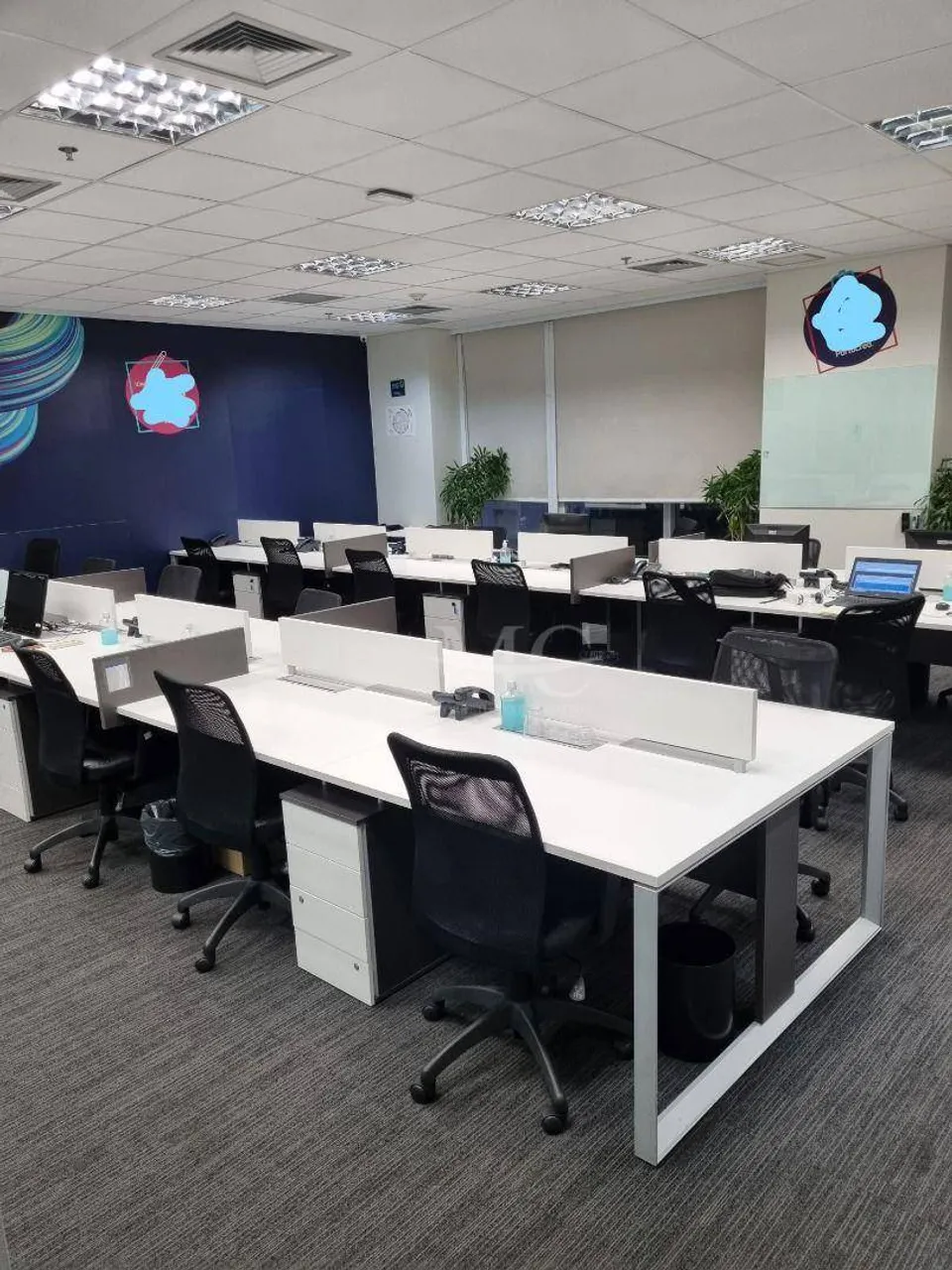 SALA MOBILIADA PLUG AND PLAY