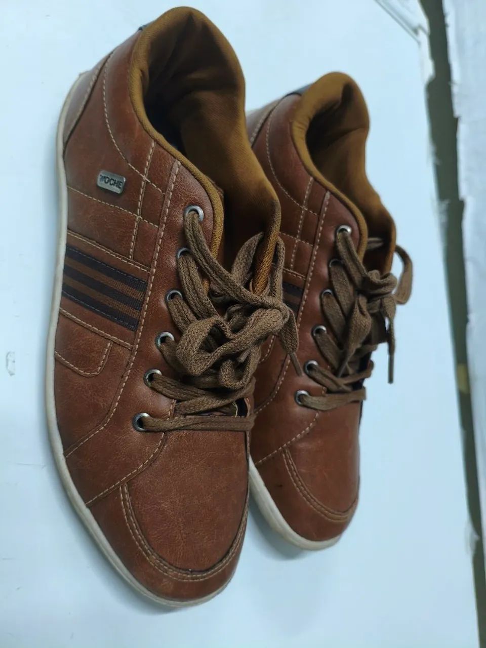 Sapatênis n. 42 R$50 - Foto 4