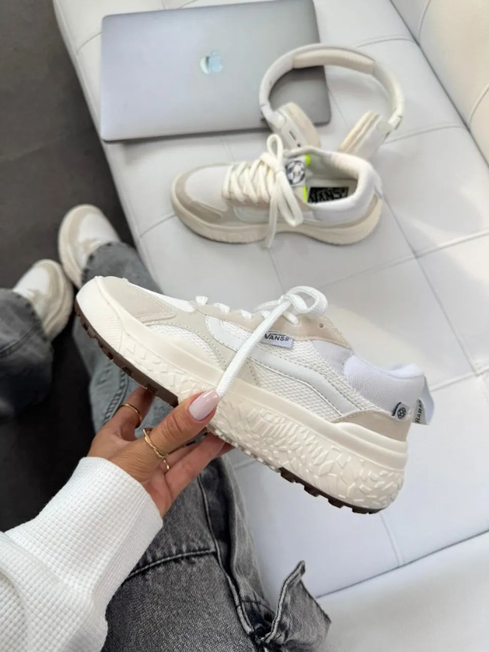 Tênis Vans Ultraranger Neo Unissex Premium Cor: Off White - Disponível 34 AO 43 - Foto 2