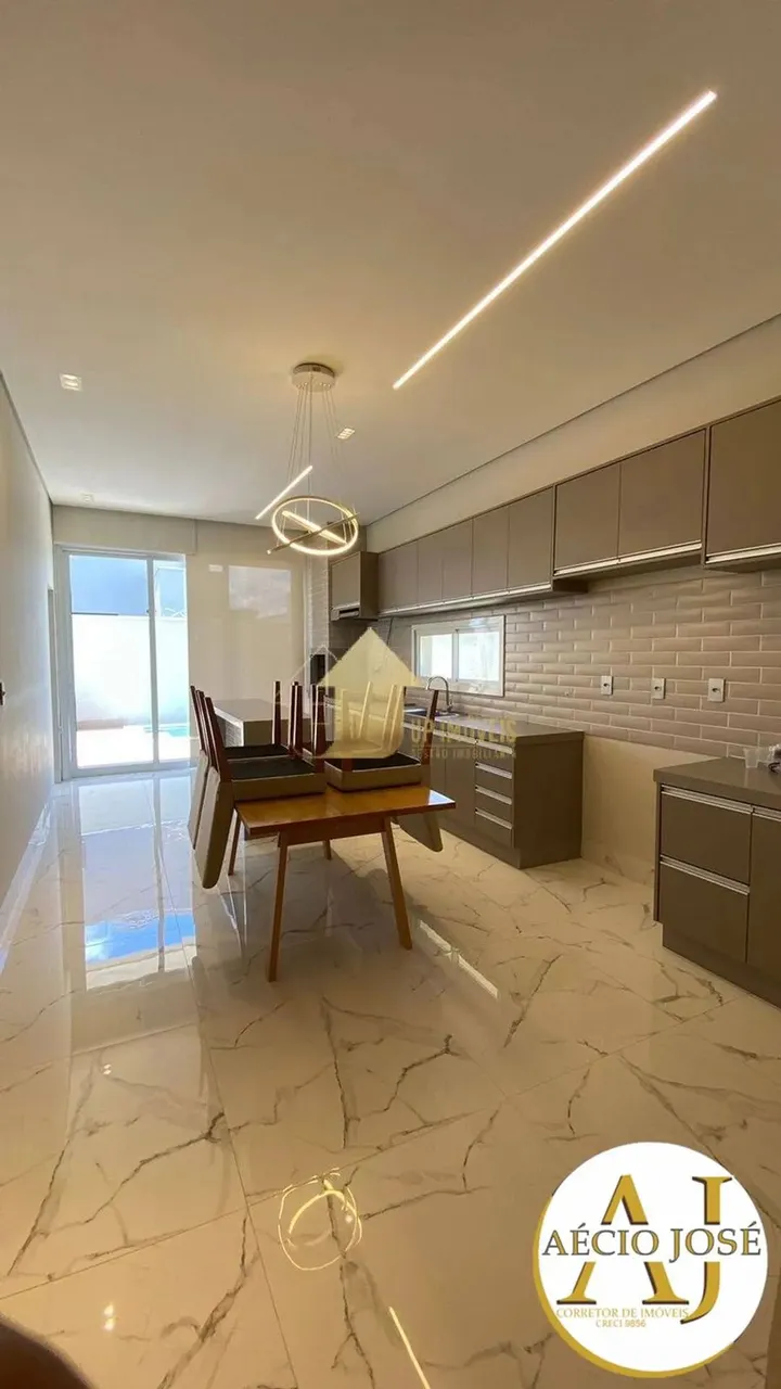 Linda casa térrea disponível para locação no condomínio Primor das Torres!