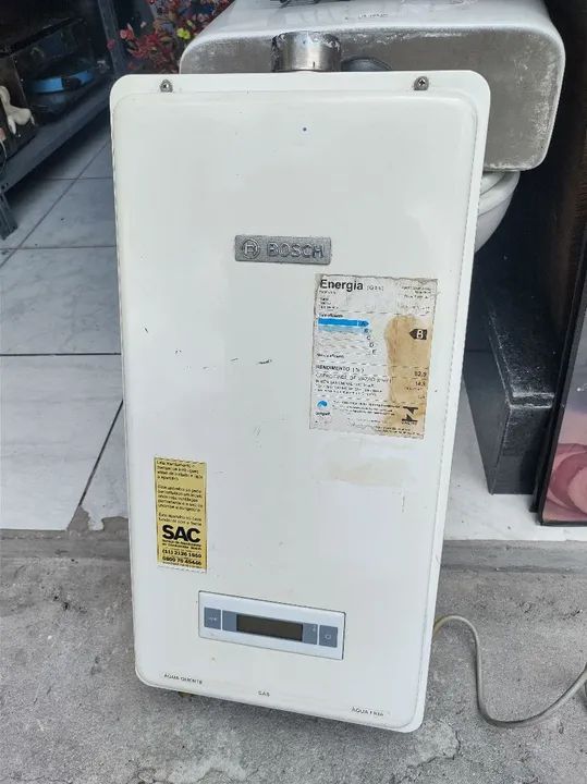Aquecedor de Água a gás Bosch 15 l/min Modelo GWH 300 Plus GLP - Foto 4