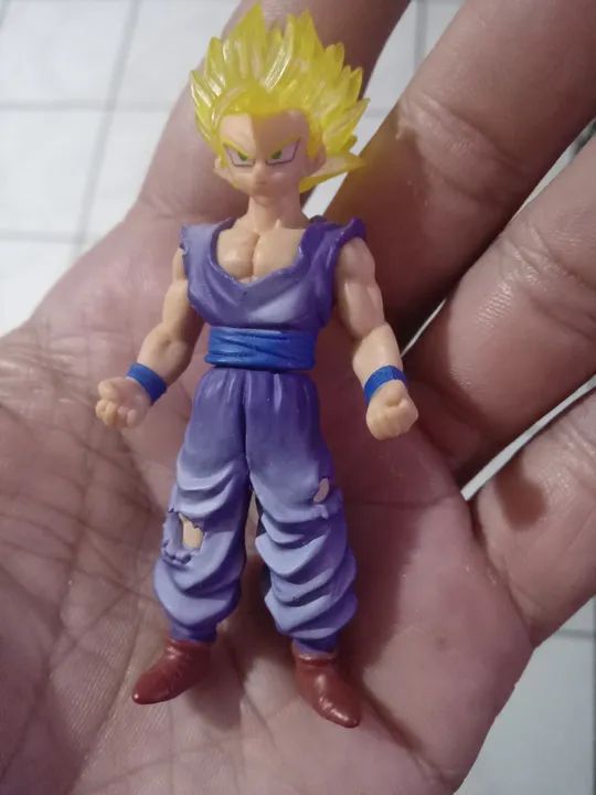 Duas miniaturas Dragon Ball Z Super Boo e Gohan ssj 2 originais gashapons - Foto 2