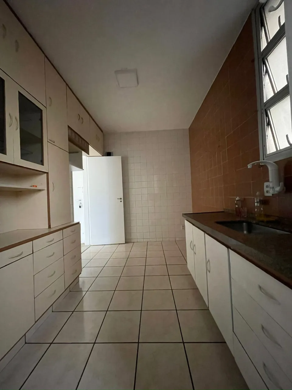 Apartamento 3Qts-Sol da Manhã-Elevador-Lazer com piscina-B Ferreira-Vitória-ES