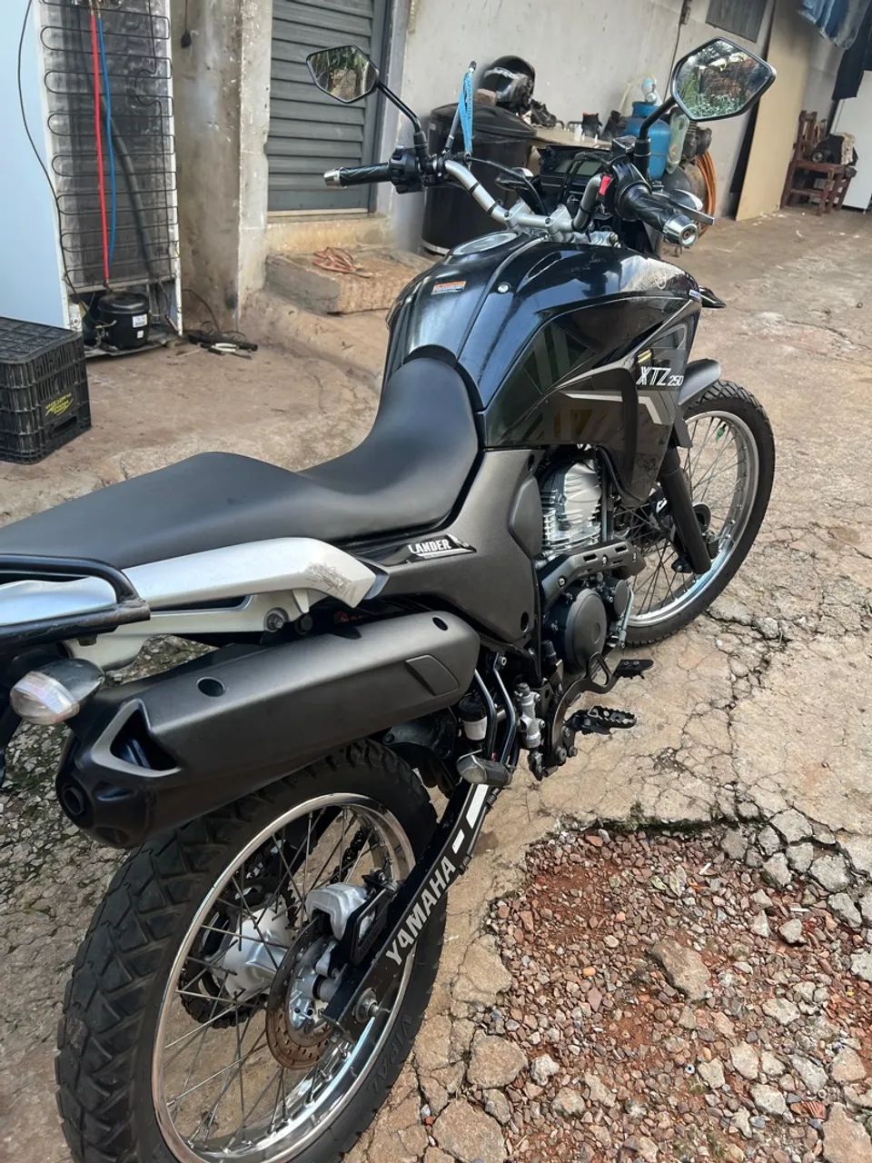 Vendo Lander 250 abaixo da fipe - Foto 2