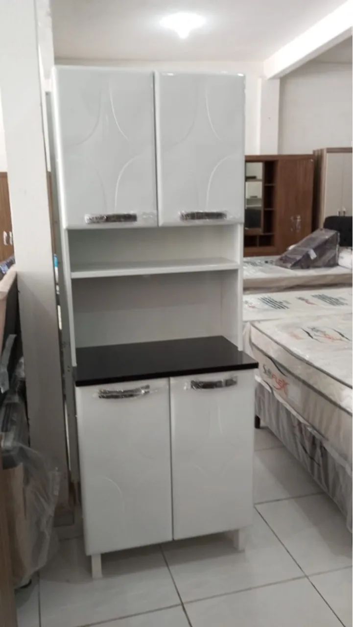 Armário em aço , ideal para pouco espaço ! 