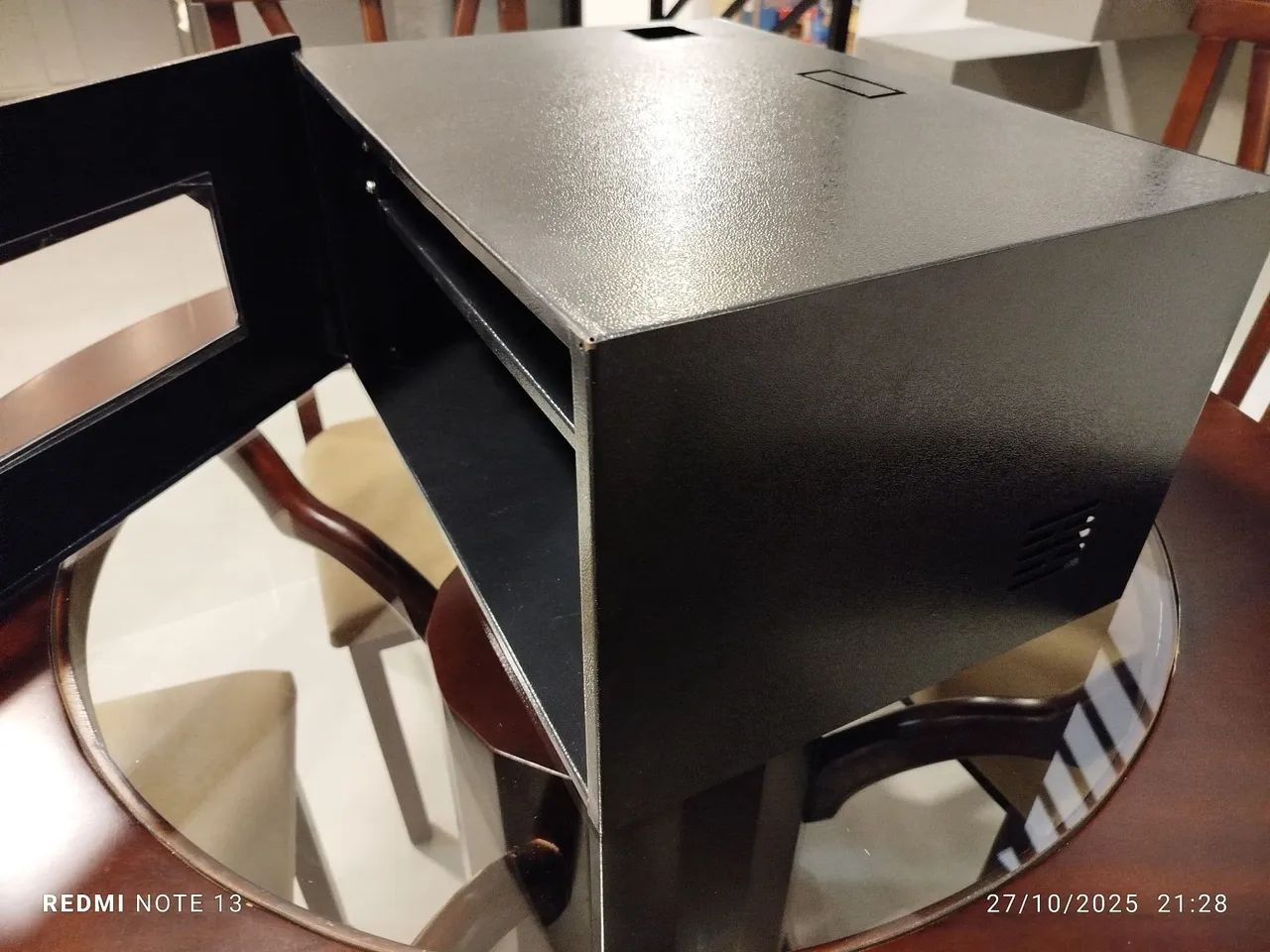 VENDO RACK DE REDE COM 1 PRATELEIRA REGILÁVEL - Foto 4