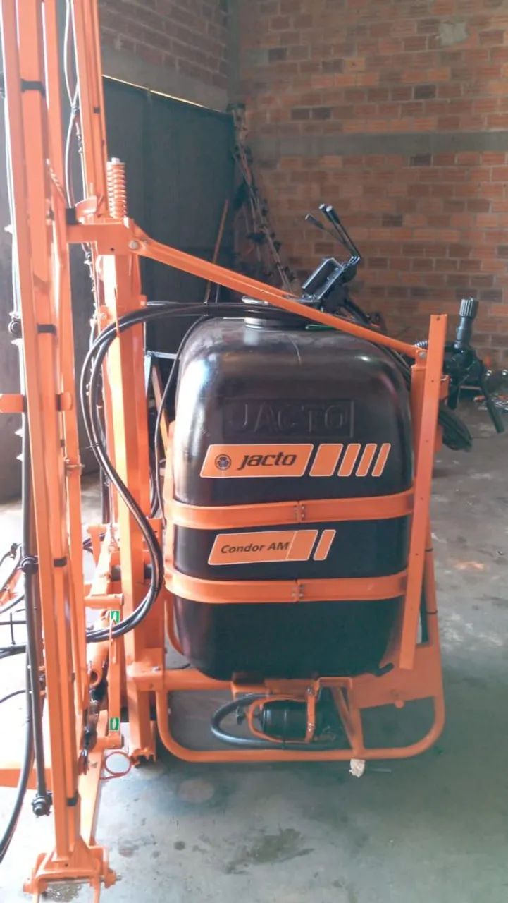 PULVERIZADOR JACTO 600 LT. - Foto 3