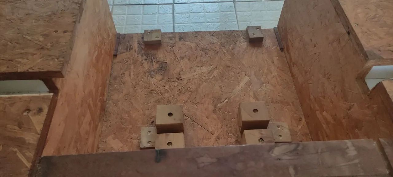 Bancada robusta de uso geral. 64363476795139124