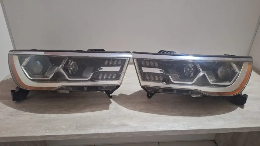 Farol lifan X80 - usado, original PREÇO BOM