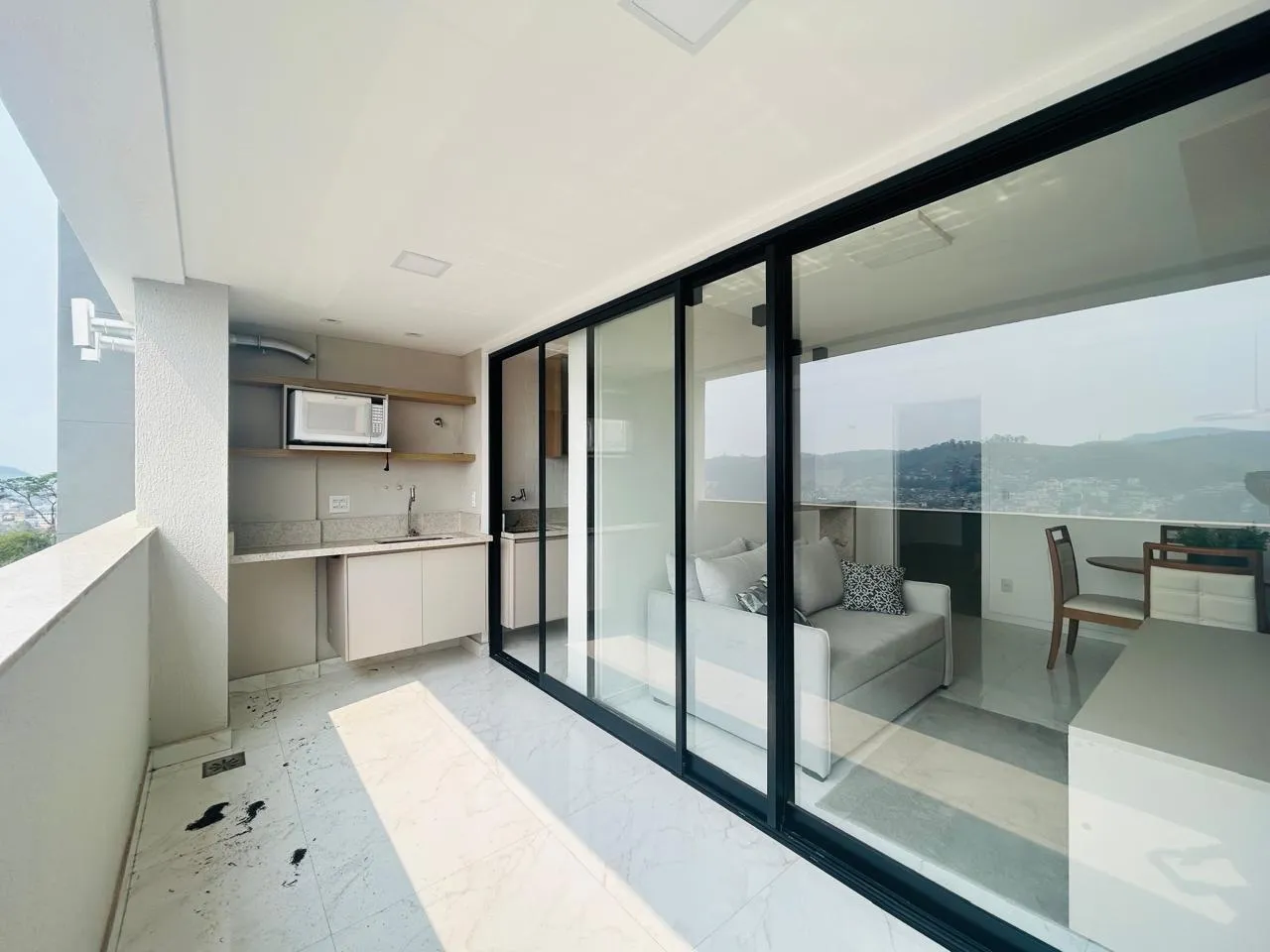 CA0573Imóvel para venda possui 73 metros quadrados com 3 quartos em Granbery - Juiz de For