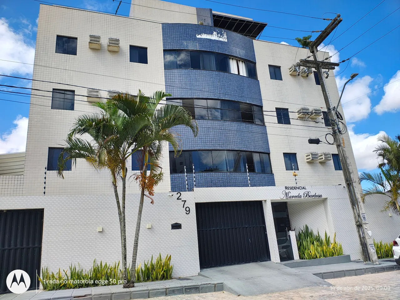 APART 3 QUARTOS 2 GARAGENS TODO MOBILIADO