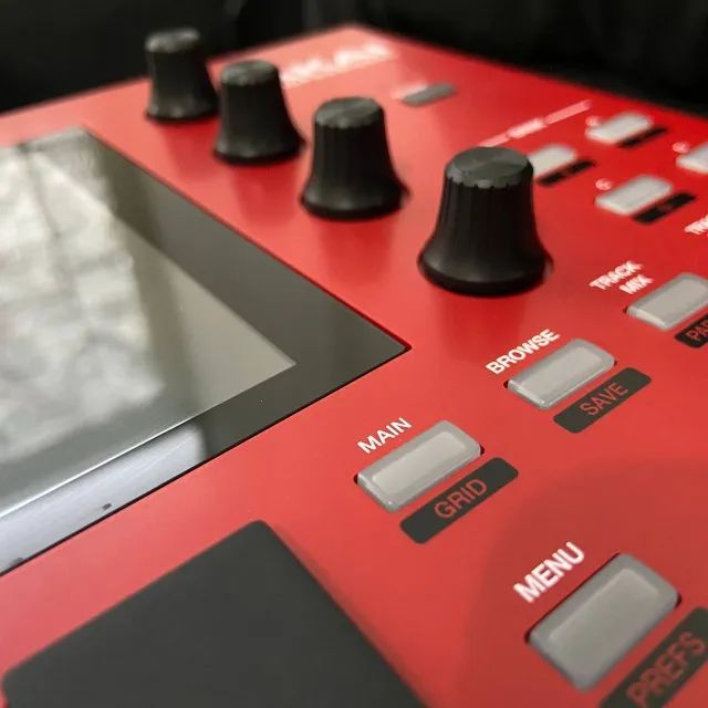 MPC AKAY One +  - Foto 4