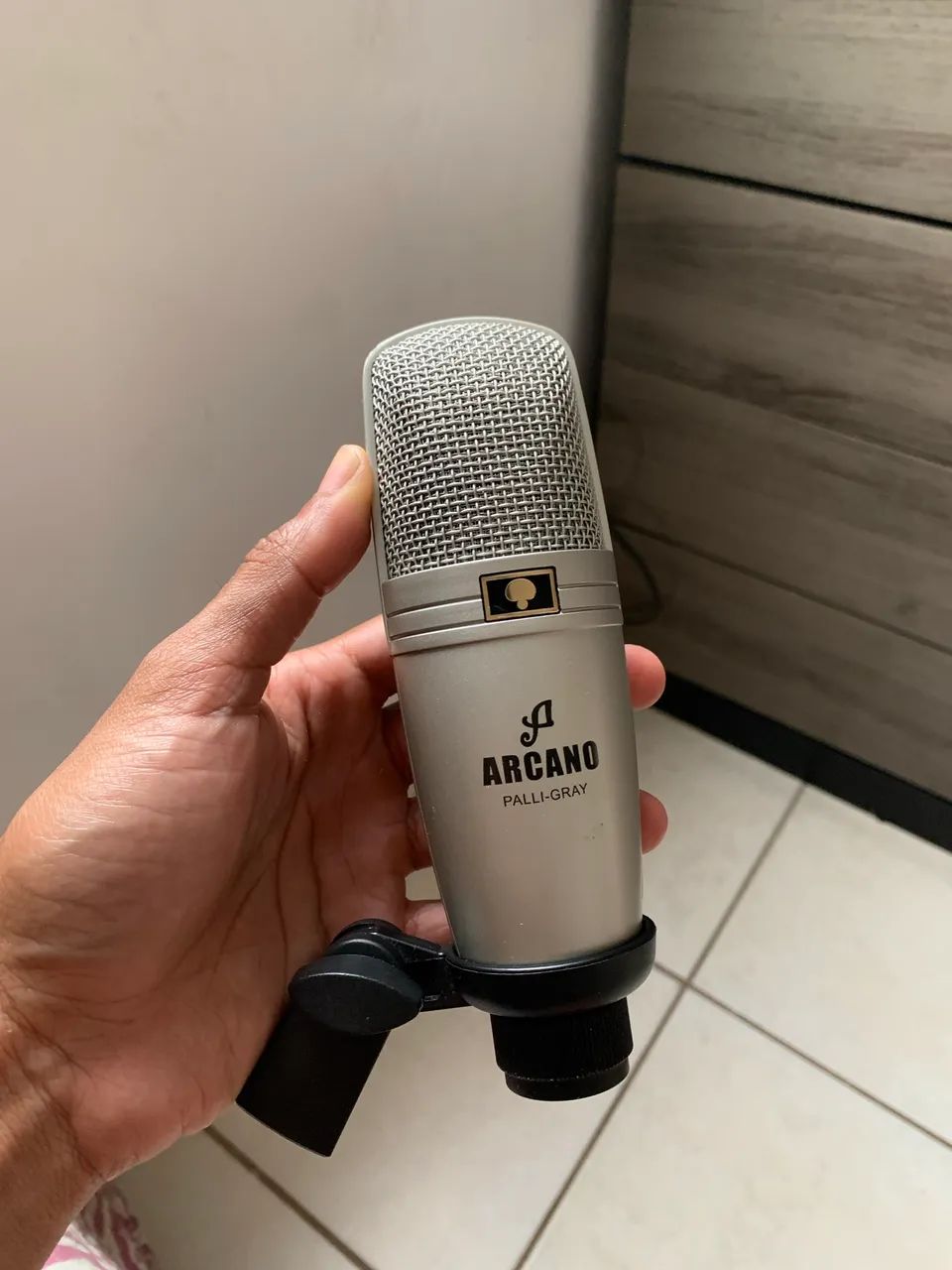 Microfone Arcano Xlr + Interface de Áudio Q22 - Foto 5