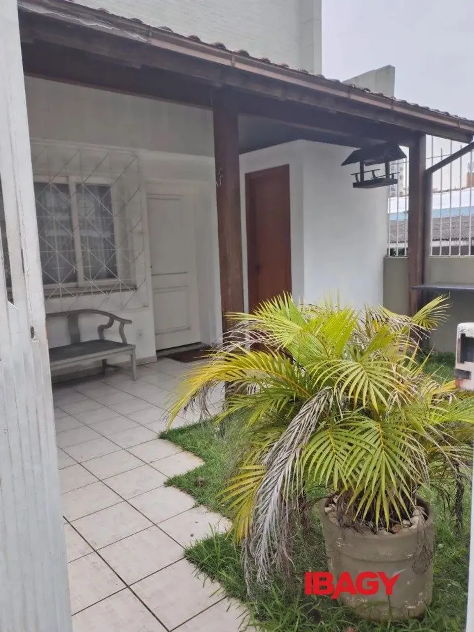 Excelente Casa 1 dormitório(s) em CENTRO - FLORIANOPOLIS